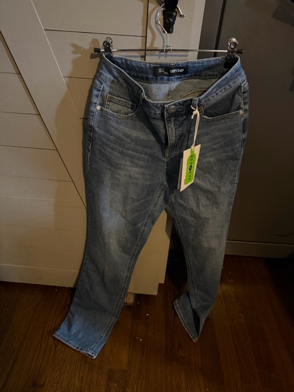 1822 Denim Women Jeans Skinny in Light Blue Wash - Short Story